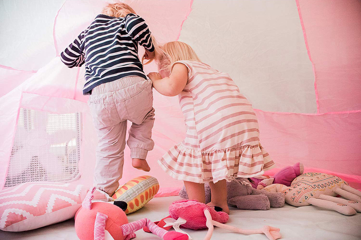 AirFort Pink & White