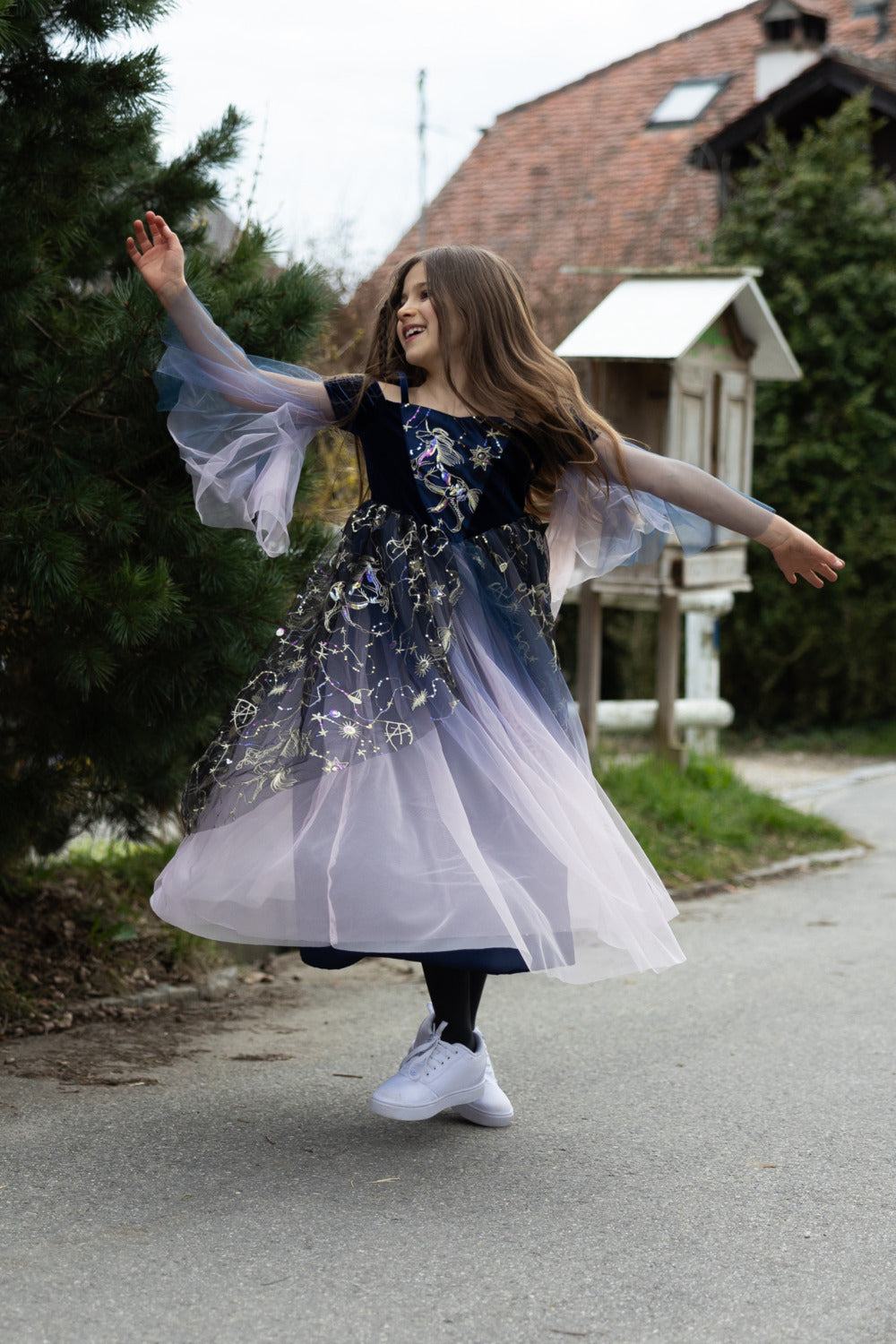 Twilight Enchantress Gown (Size 7-8)