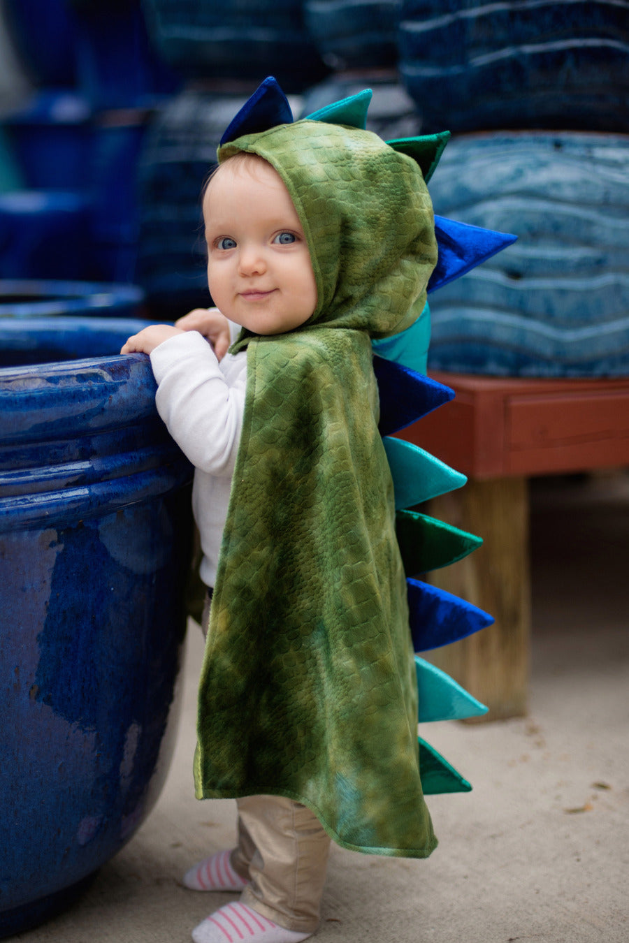 Baby Dragon Cape - Size 2/3T Great Pretenders (Creative Education of Canada)