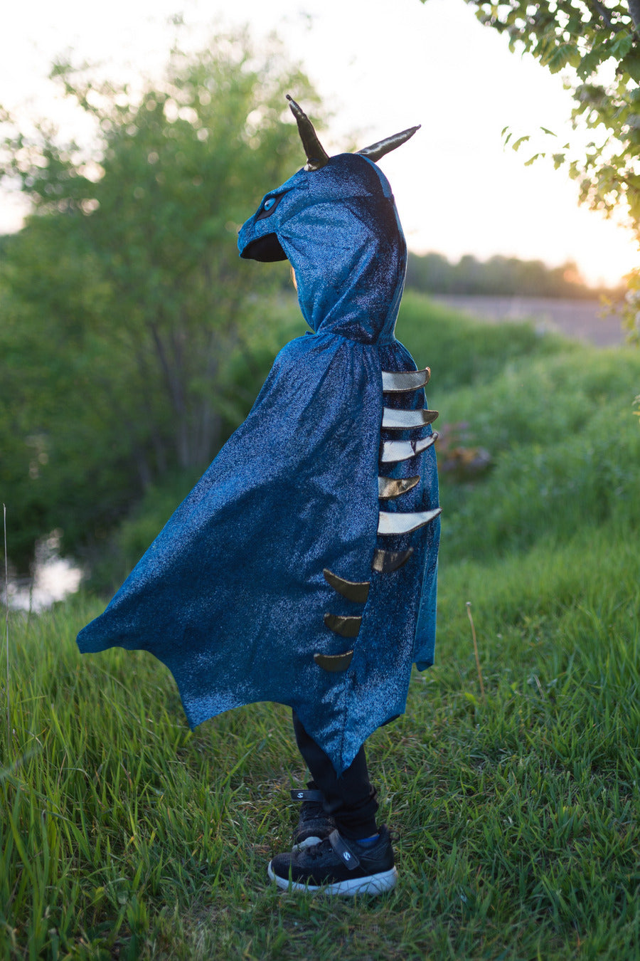 Starry Night Dragon Cape (Size 7-8)