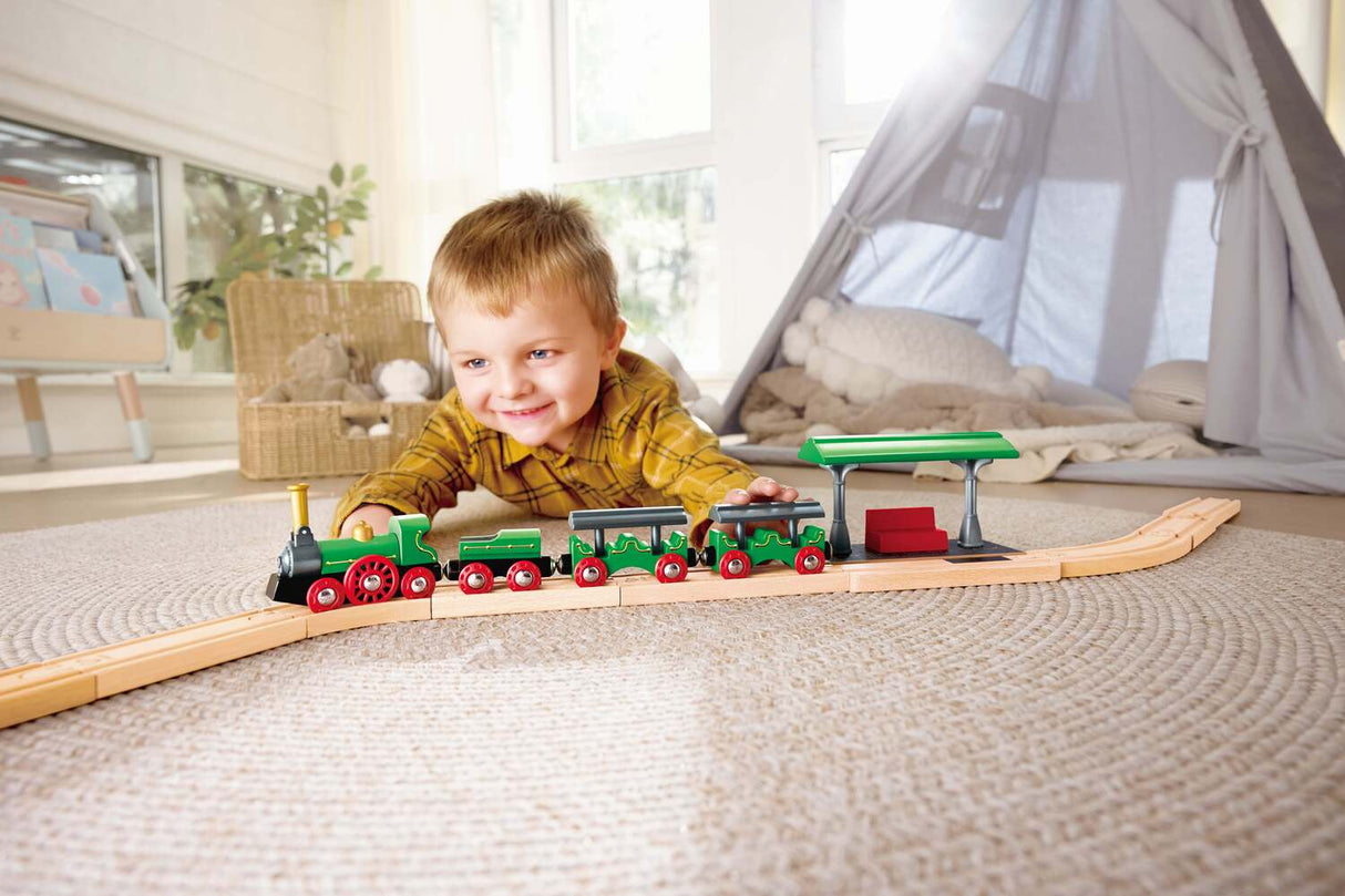 Retro Train with Foldable Chimney