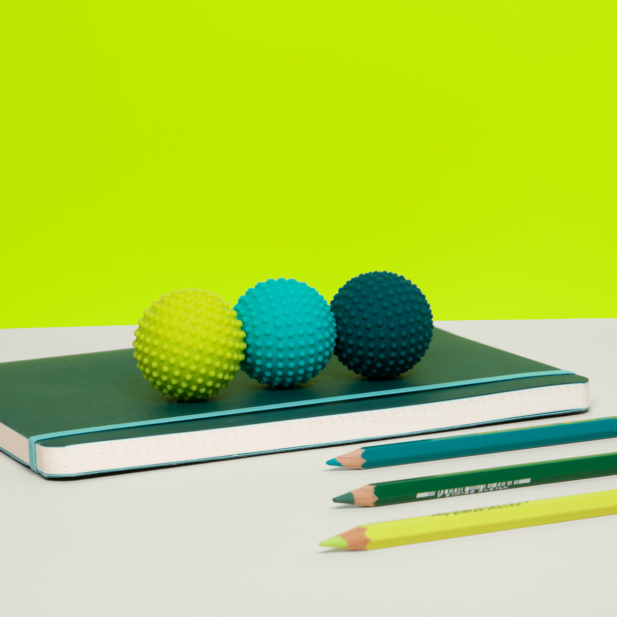 Odds Silicone Fidget Magnets Green Dots
