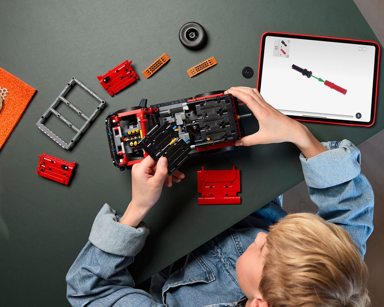 LEGO TECHNIC Ford Bronco SUV