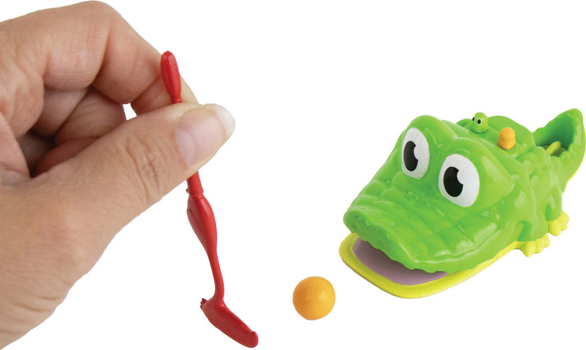 World's Smallest Gator Golf