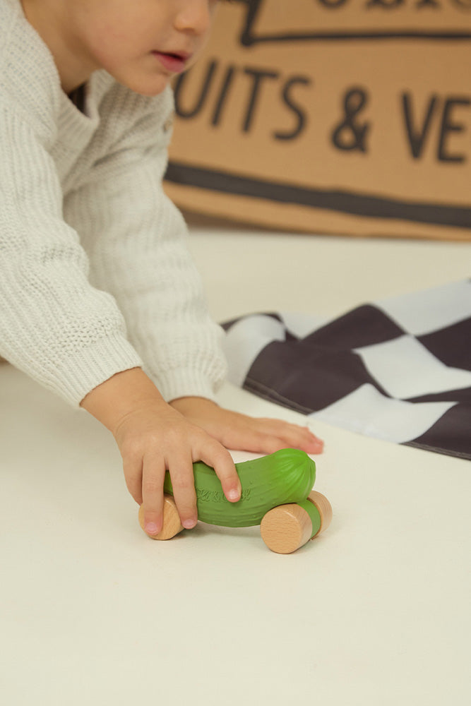 Oli & Carol Pepino the Cucumber Baby Car