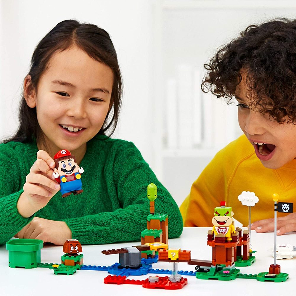 71360 Adventures with Mario Starter Course - LEGO