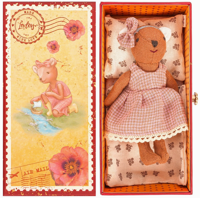 Bear in Stamp Holder Box