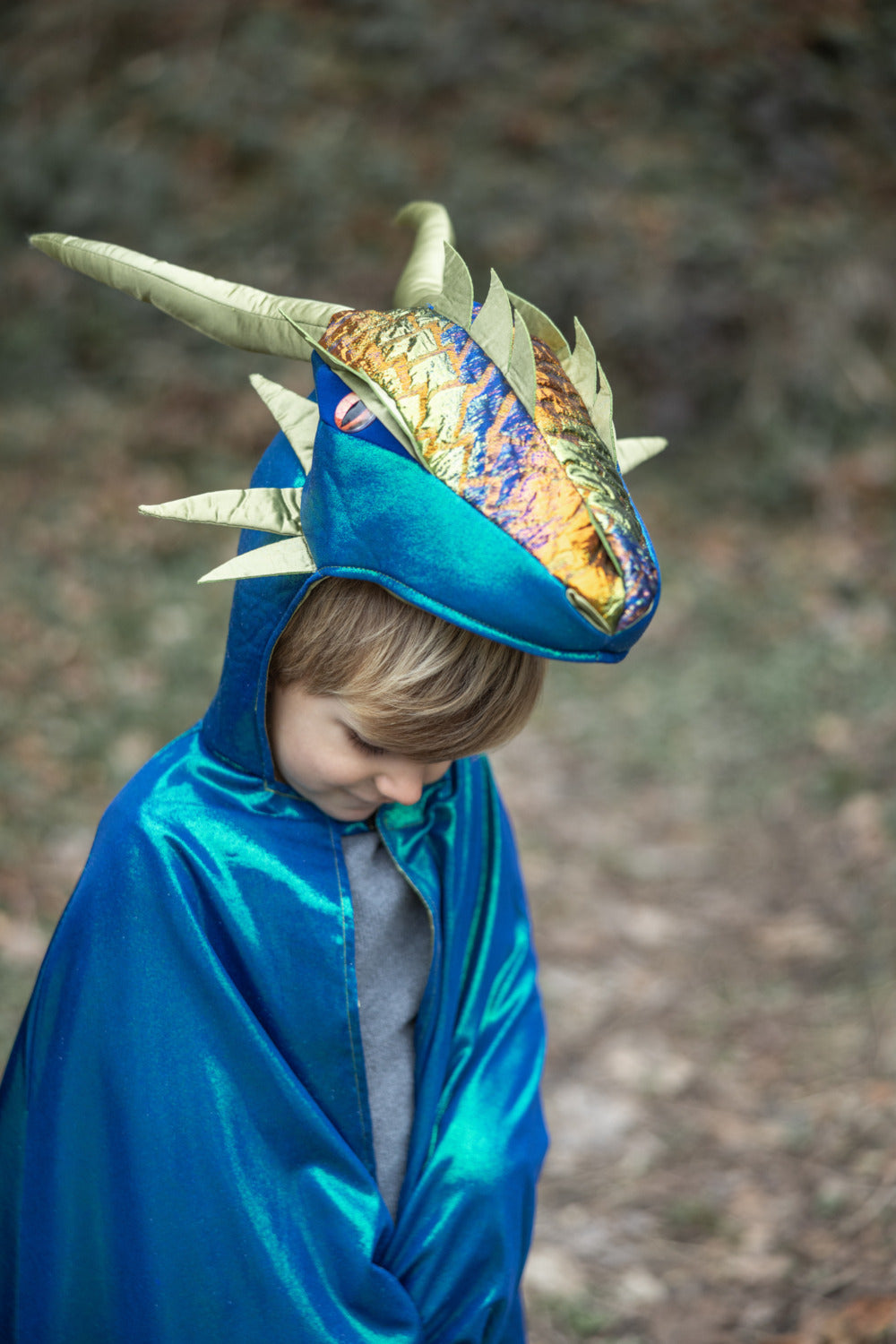 Emerald The Metallic Dragon Cape (size 3-4)