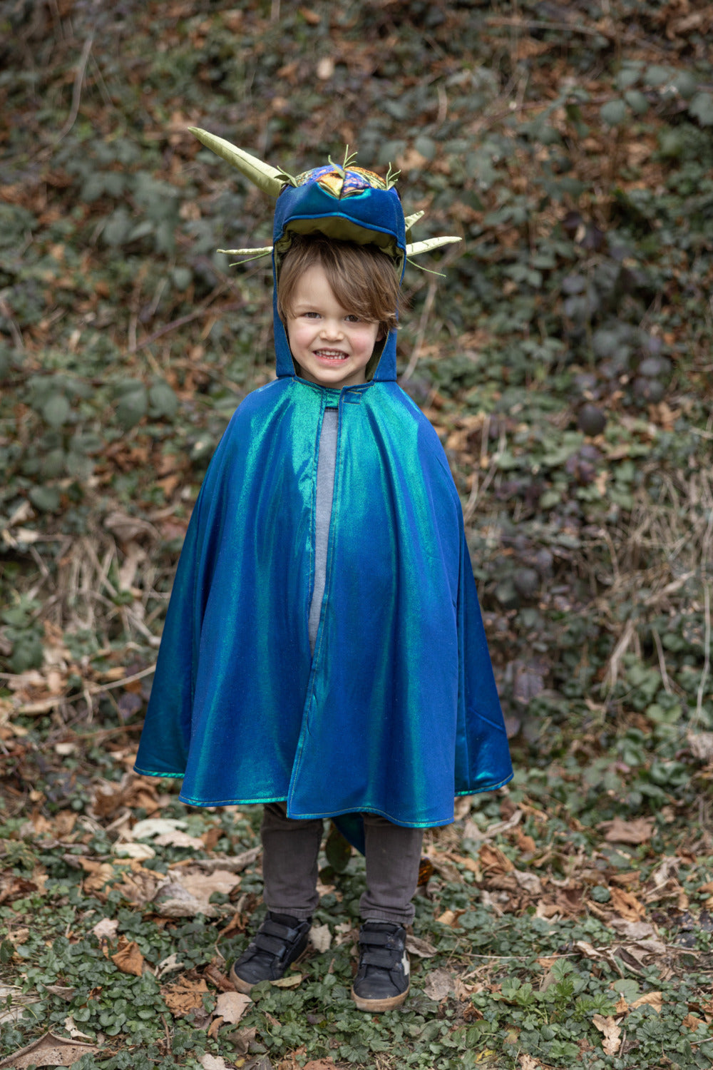 Emerald The Metallic Dragon Cape (size 3-4)