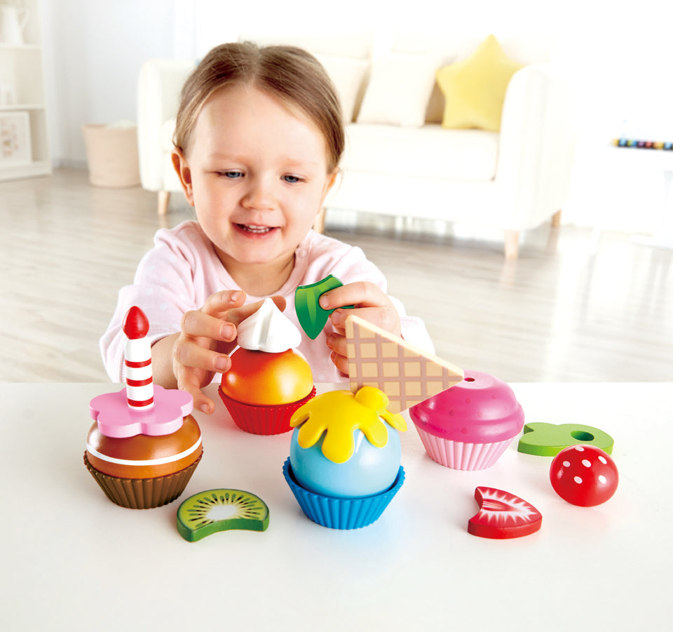 Pretend Cupcakes Play Set