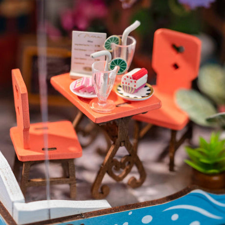 DIY Miniature House Kit: Sea Holiday Restaurant