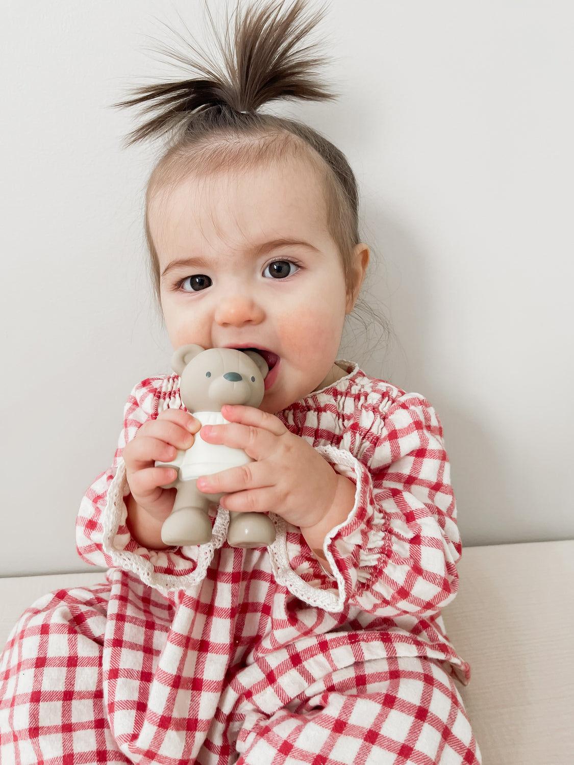 Comfort Crew™ - Natural Rubber Teether (Bear)