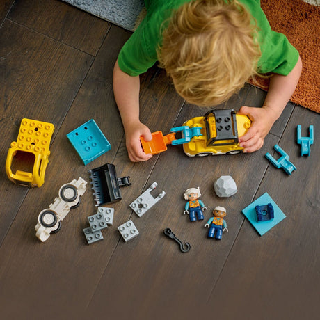 LEGO DUPLO Town: 3 in 1 Construction Vehicles