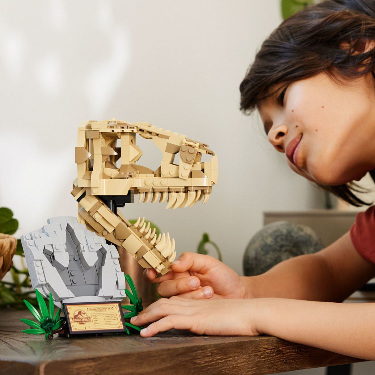 76964 Dinosaur Fossils: T. Rex Skull - LEGO Jurassic World