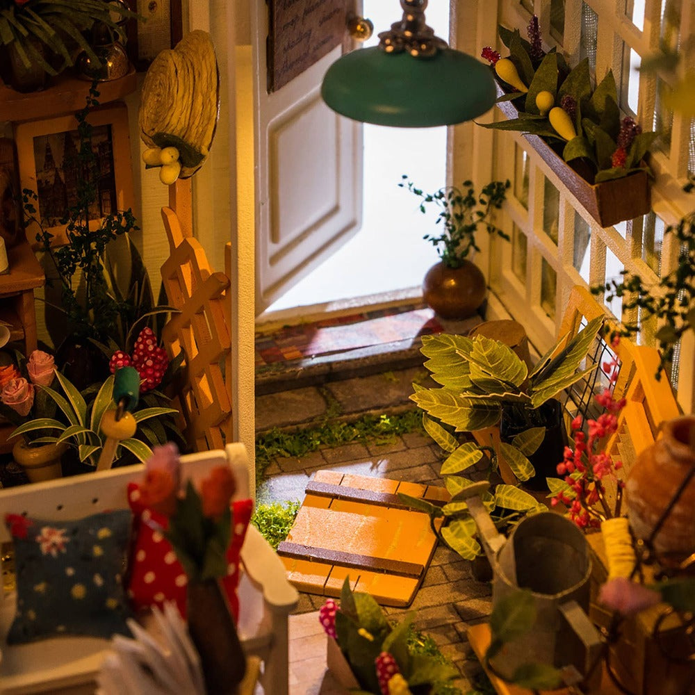 DIY Miniature Model Kit - Miller's Garden
