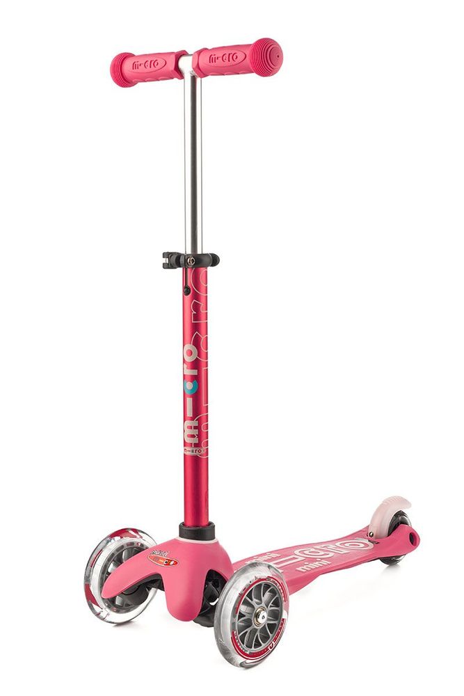 Micro Mini Deluxe Scooter, Pink