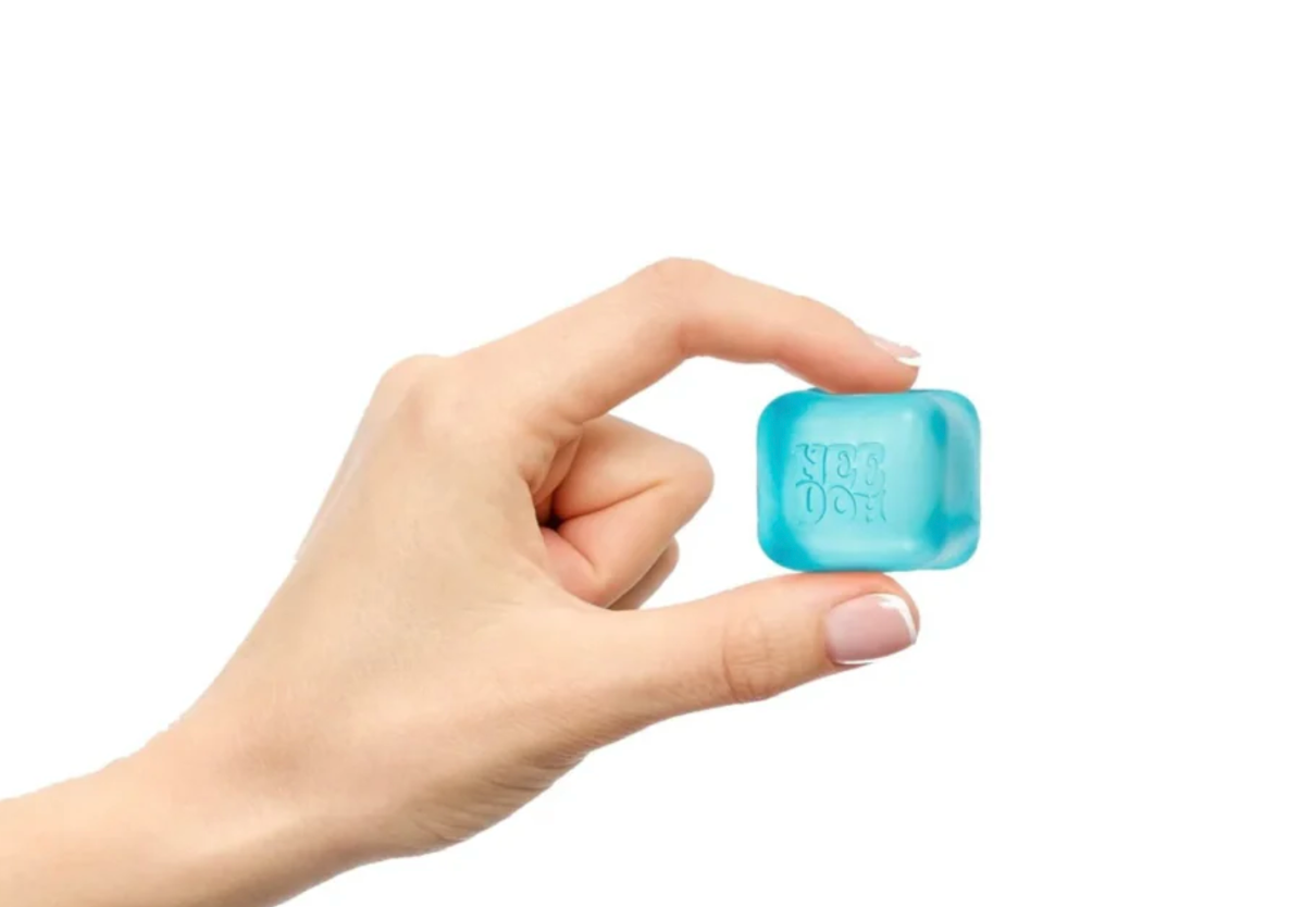 Nice Nice Baby - Teeny Baby Nice Cube! Assorted Colors (Random Pick)