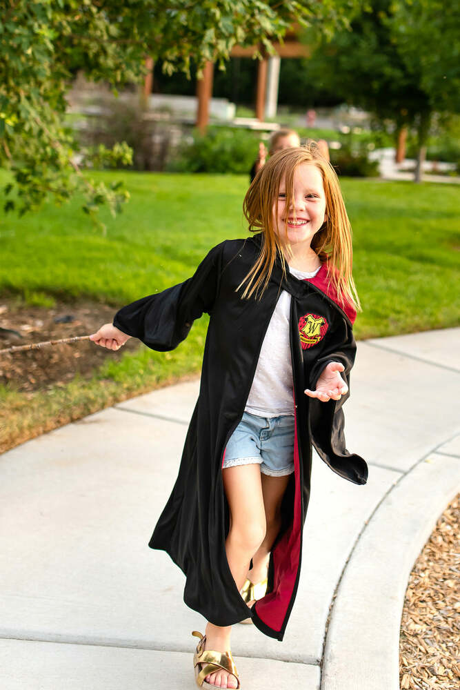 Red Wizard Robe - L/XL (Ages 5-9)