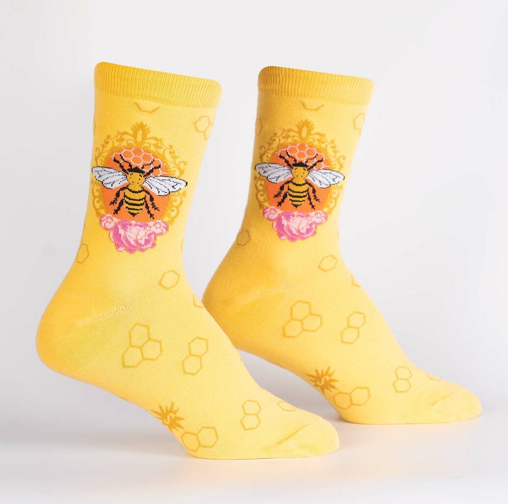 Women's Crew: Queen Bee