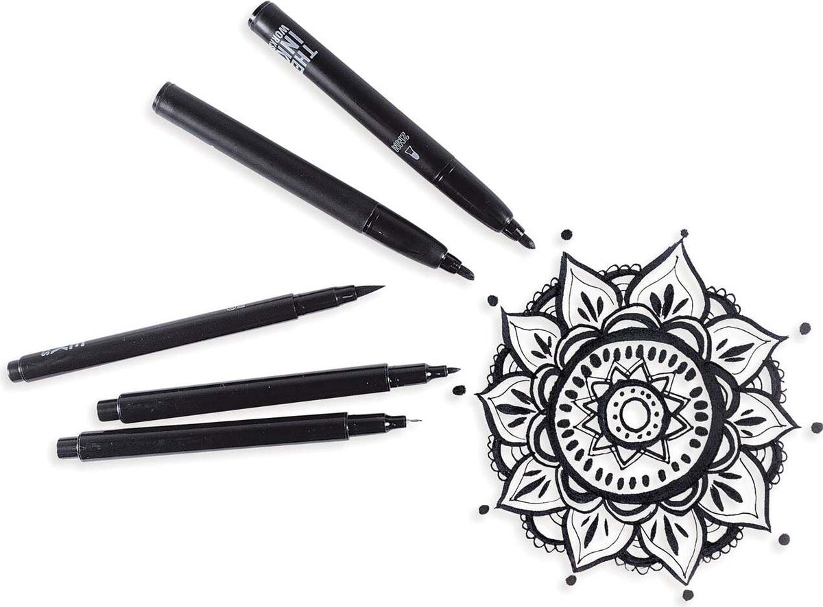 The Ink Works 5 Black Markers Assorted Sizes