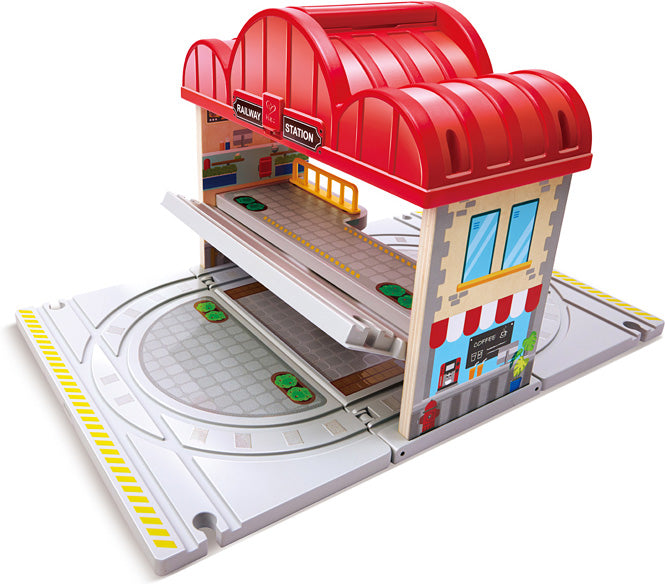 Portable Train Station Set Hape
